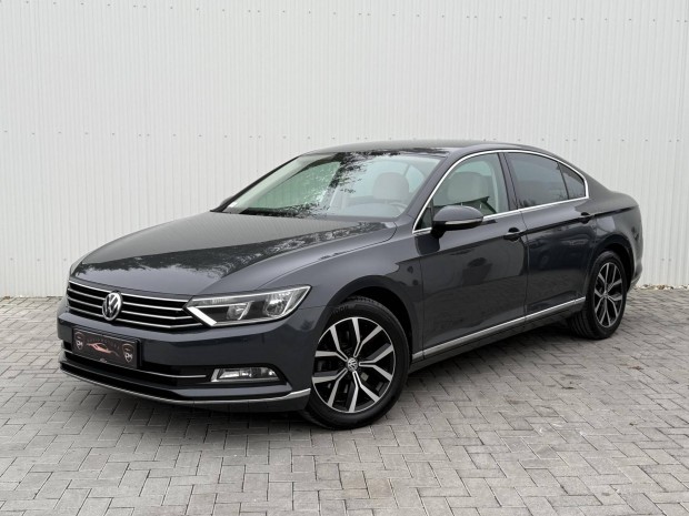 Volkswagen Passat VIII 2.0 TSI BMT Highline DSG...