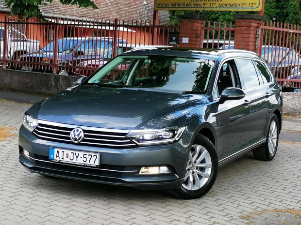 Volkswagen Passat VIII Variant 1.4 TSI BMT Tren...
