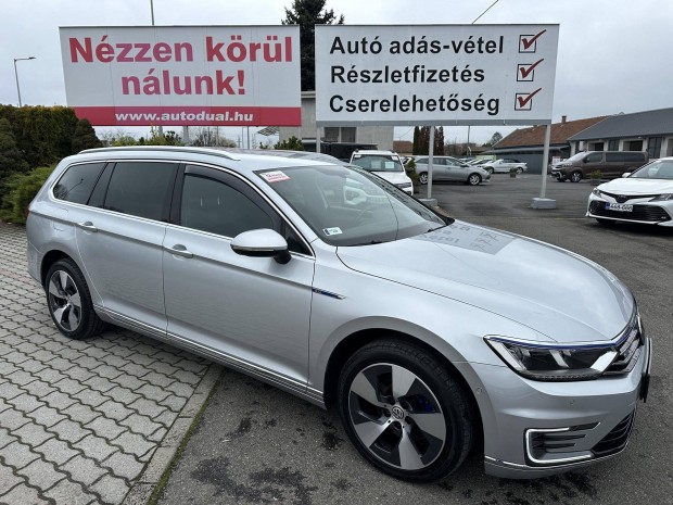 Volkswagen Passat VIII Variant 1.4 TSI GTE BMT