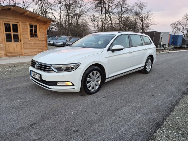 Volkswagen Passat VIII Variant 1.6 TDI BMT Comf...