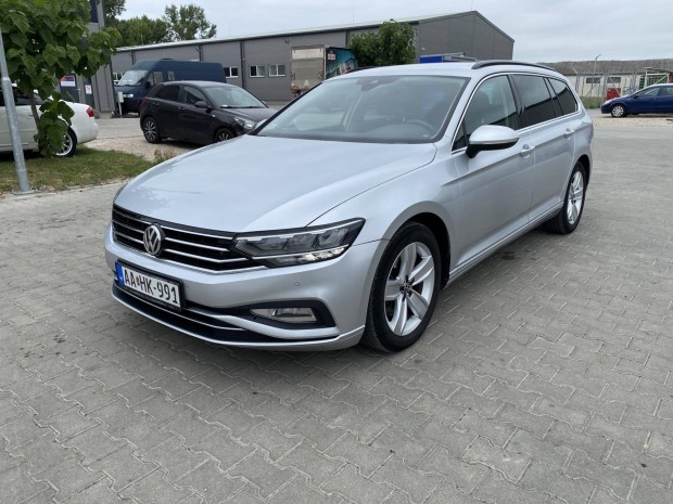 Volkswagen Passat VIII Variant 2.0 TDI SCR Busi...