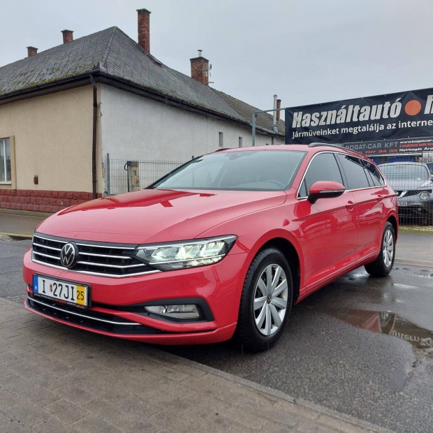 Volkswagen Passat VIII Variant 2.0 TDI SCR Busi...