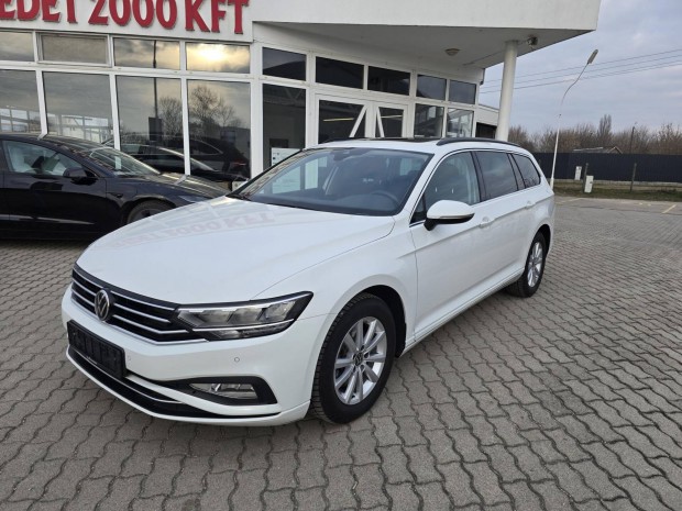 Volkswagen Passat VIII Variant 2.0 TDI SCR Busi...