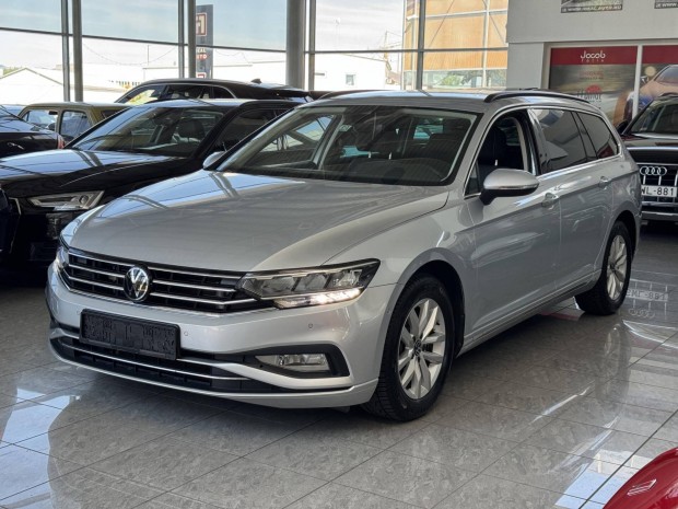 Volkswagen Passat VIII Variant 2.0 TDI SCR Busi...