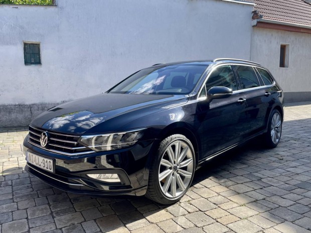 Volkswagen Passat VIII Variant 2.0 TDI SCR Busi...