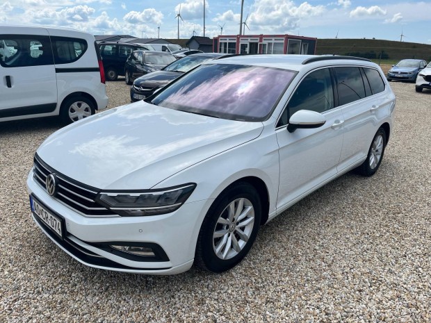 Volkswagen Passat VIII Variant 2.0 TDI SCR Busi...