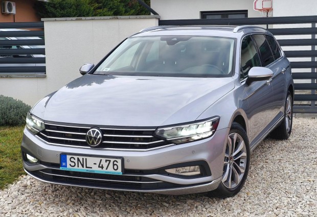 Volkswagen Passat VIII Variant 2.0 TDI SCR Busi...