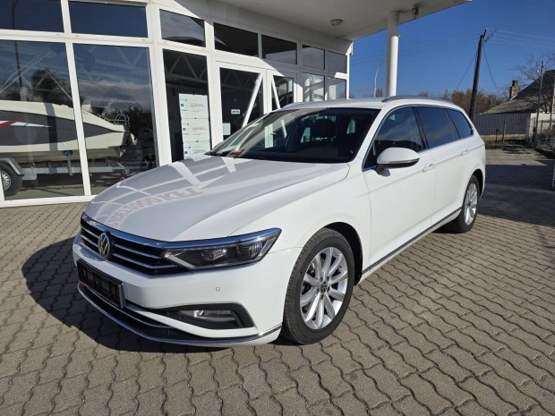 Volkswagen Passat VIII Variant 2.0 TDI SCR Eleg...