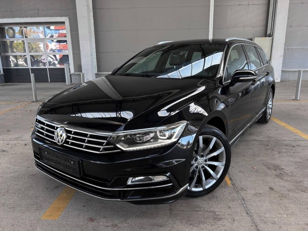 Volkswagen Passat VIII !! R LINE Sport !! Full...