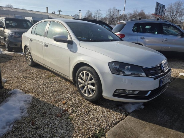 Volkswagen Passat VII 1.6 CR TDI Trendline BMT