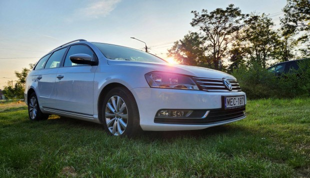 Volkswagen Passat VII 1.6 CR TDi eladó! Téli, nyári kerekekkel! Akció!