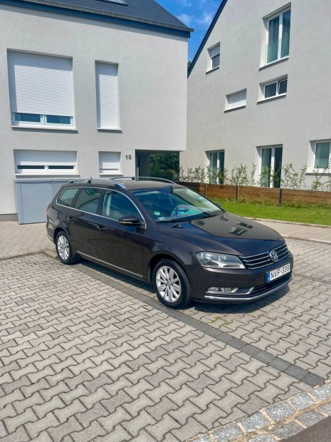 Volkswagen Passat VII 2.0 Crtdi DSG BMT panorámatető