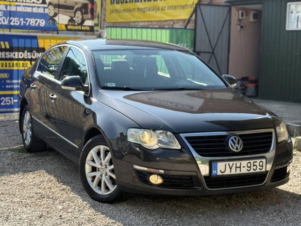 Volkswagen Passat VI 1.6 FSI Comfortline