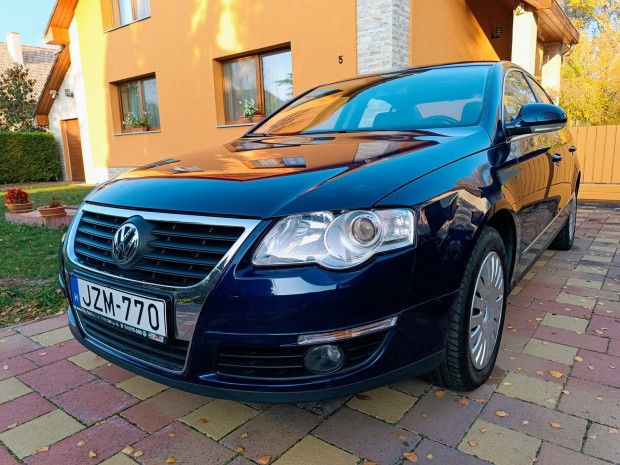 Volkswagen Passat VI 1.6 FSI Comfortline Kuriz...