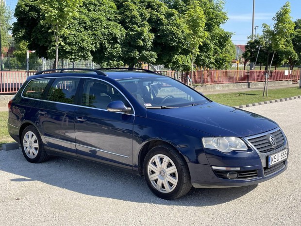 Volkswagen Passat VI Variant 1.6 FSI Highline