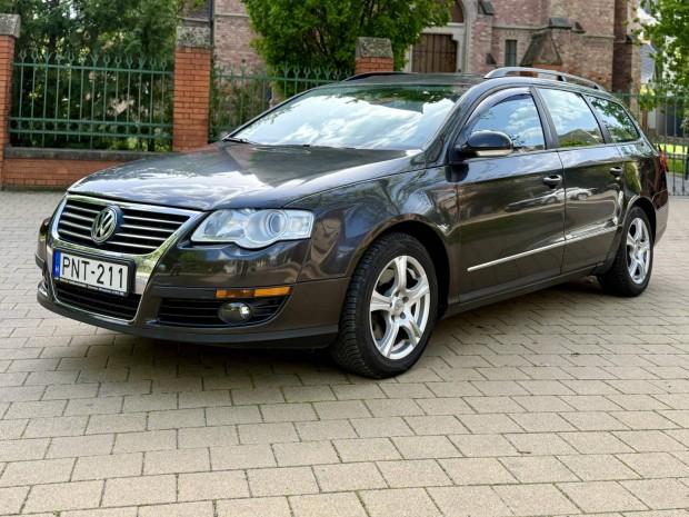Volkswagen Passat VI Variant 1.6 Trendline Von...