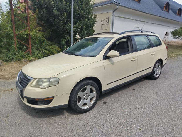 Volkswagen Passat VI Variant 1.9 PD TDI Highlin...