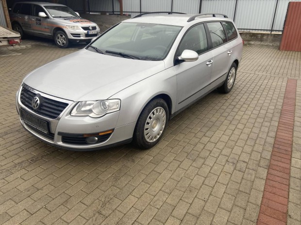 Volkswagen Passat VI Variant 2.0 PD TDI Comfort...