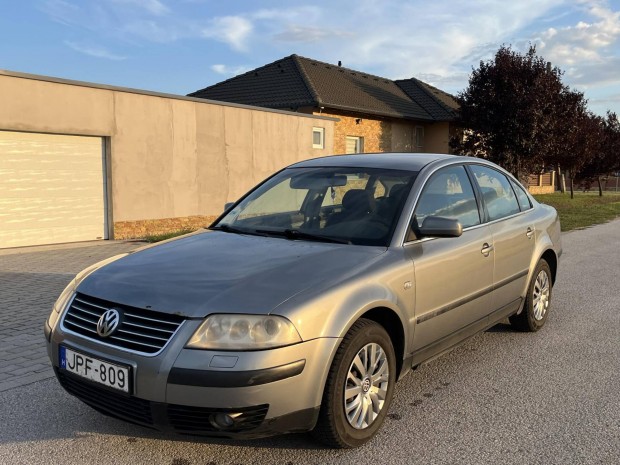 Volkswagen Passat V 1.8 5V Turbo Comfortline