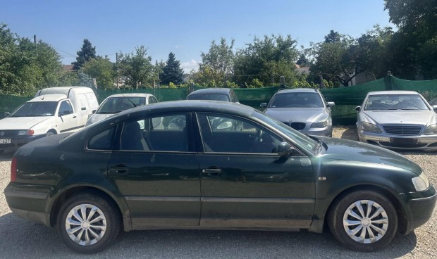 Volkswagen Passat V 1.9 TDI Comfortline Motor v...