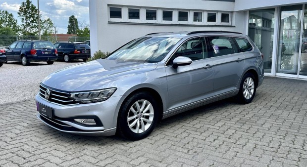 Volkswagen Passat Variant 1.5 TSI ACT Business...