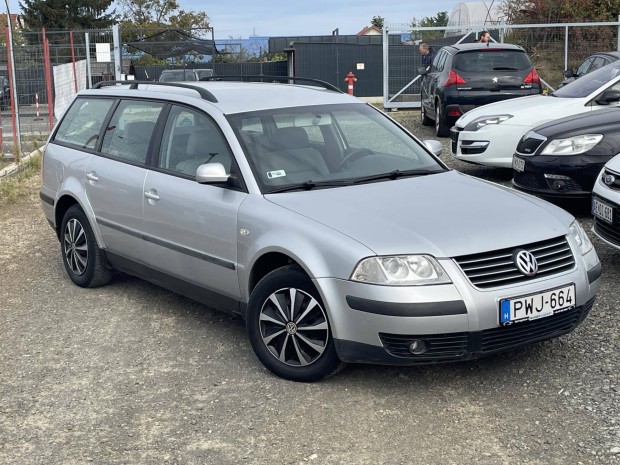 Volkswagen Passat Variant 1.6 Comfortline 2 Kul...