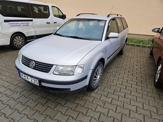 Volkswagen Passat Variant 1.6 Comfortline