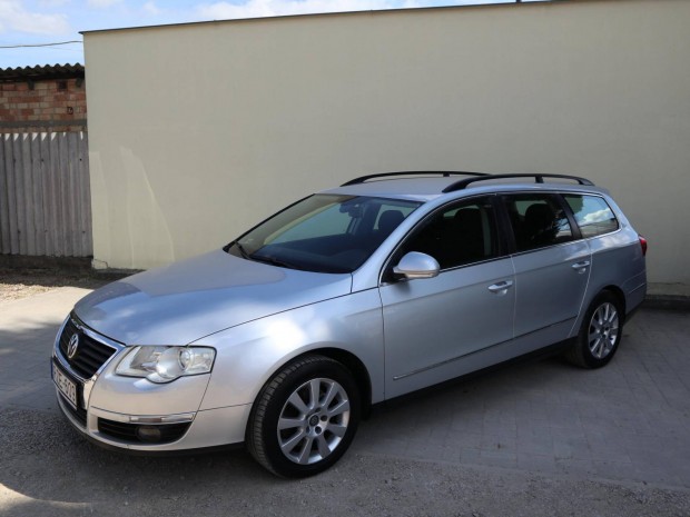 Volkswagen Passat Variant 1.6 FSI Comfortline N...