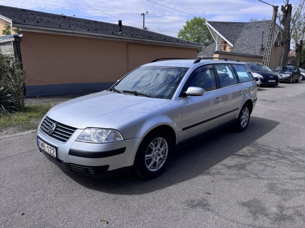 Volkswagen Passat Variant 1.9 PD TDi Comfortlin...