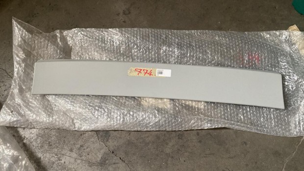 Volkswagen Passat tet� burkolat 3AF867617 elad�