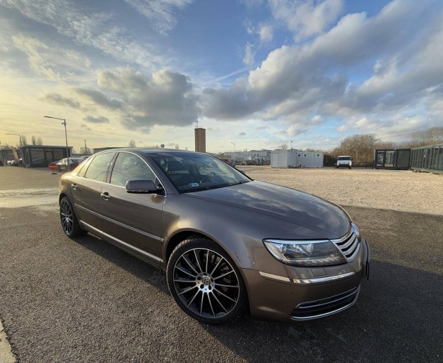 Volkswagen Phaeton 3.0 V6 TDI 4Motion (Automata...