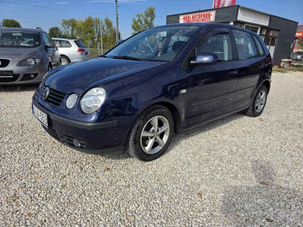 Volkswagen Polo 1.2 65 12V Comfortline Frissen...