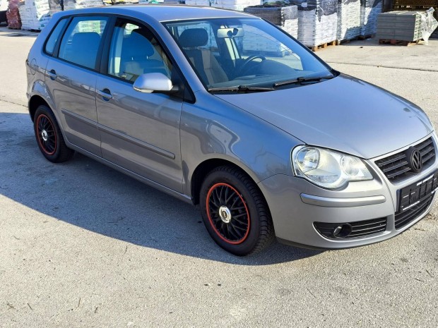 Volkswagen Polo 1.2 65 12V First +++ Friss Msz...