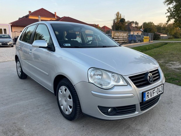 Volkswagen Polo 1.4 75 16V Comfortline