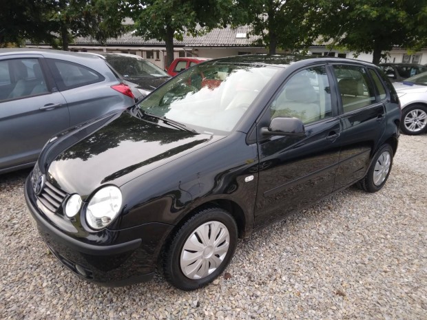 Volkswagen Polo 1.4 75 16V Comfortline Ice 167e...