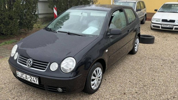 Volkswagen Polo 1.4 75 16V Highline 2017-�ta 1....