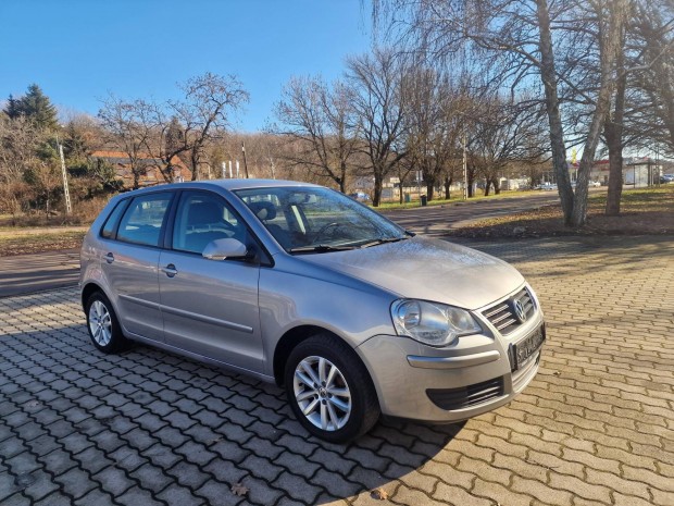 Volkswagen Polo 1.4 80 16V Comfortline Ice