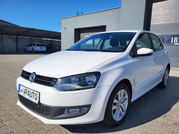 Volkswagen Polo 1.4 85 Trendline Digitklma!!!...