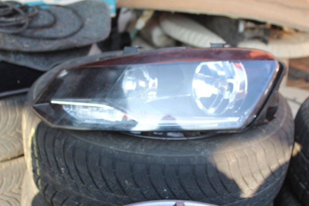 Volkswagen Polo 2010 bal fényszóró Tyc 20-c036b
