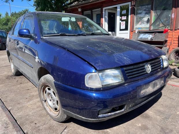 Volkswagen Polo 6N (2001) 1.6i ALM Alkatrészek #M2832