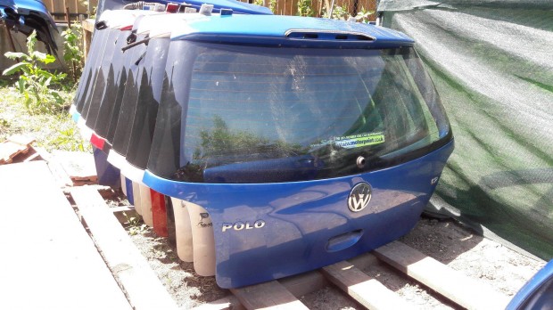 Volkswagen Polo 9N csomagtr fedl