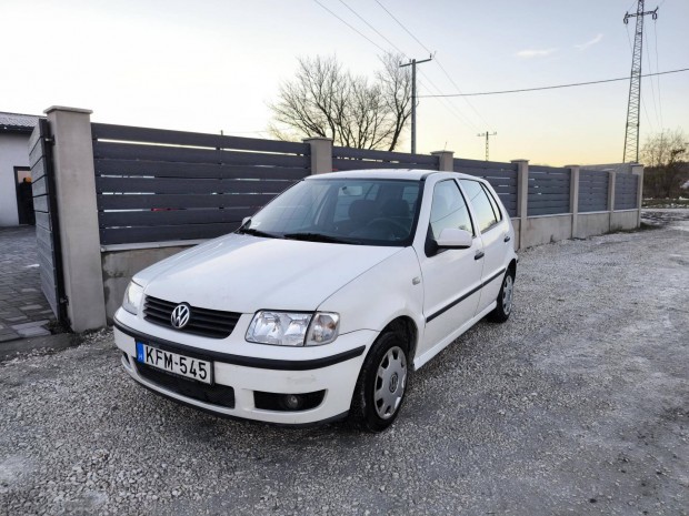 Volkswagen Polo III 1.0 50 Comfortline Friss ve...