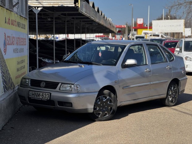Volkswagen Polo III Classic 1.4 75 Comfortline...