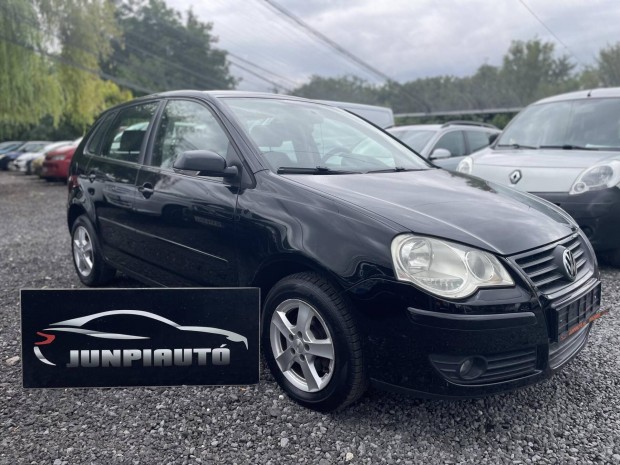Volkswagen Polo IV 1.2 Szép kisautó ajándék ola...