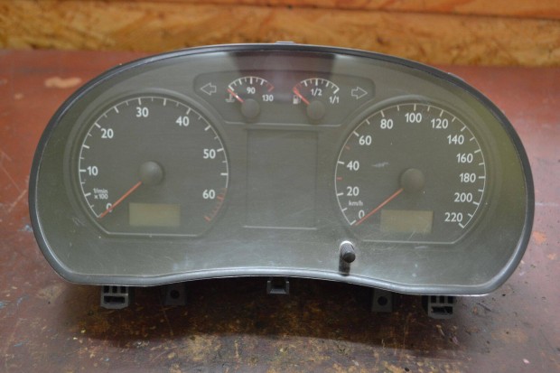 Volkswagen Polo IV 9N 1.2 kilométeróra, műszerfal! 6Q0920800 P