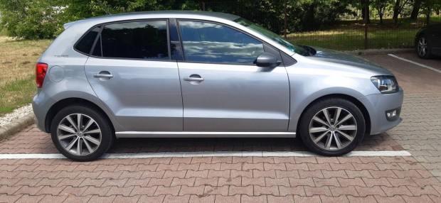 Volkswagen Polo V 1.4 85 Trendline szívó benzin...