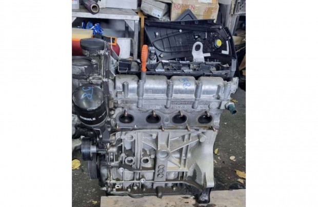 Volkswagen Polo V 1.6 16V fűzött blokk hengerfejjel CNK