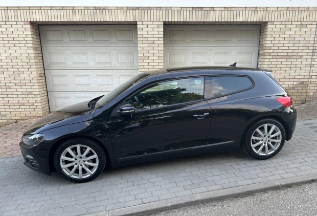 Volkswagen Scirocco 1.4 TSI 17COL-Flbr-153000KM