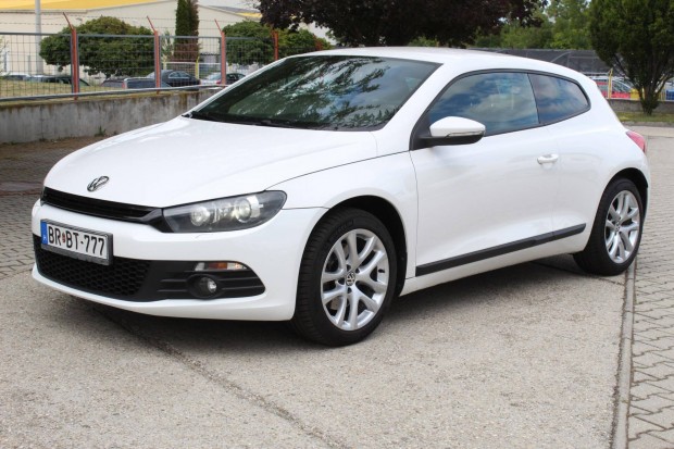 Volkswagen Scirocco 1.4 TSI DSG F1 Kormányváltó...