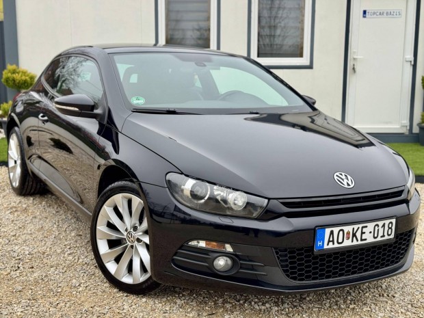 Volkswagen Scirocco 1.4 TSI //xenon//multikorm�...